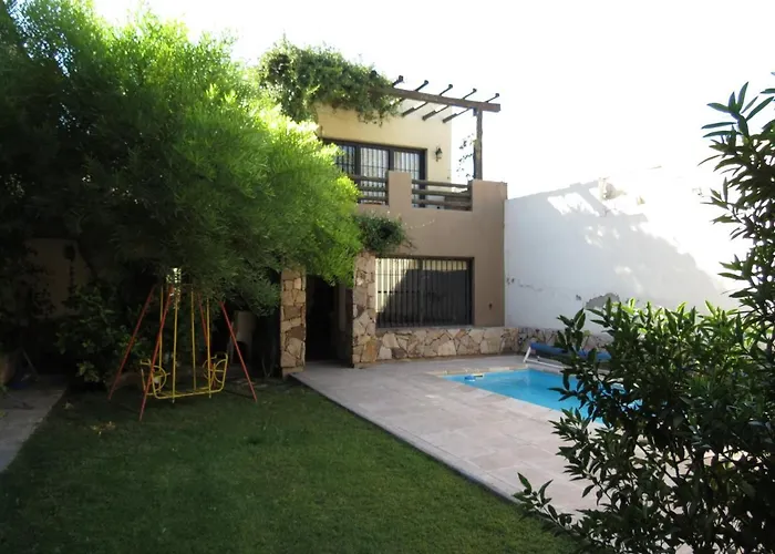 Quinta Montana - Casa Entera Grupo O Familia 8-10 Personas - Centrica, Piscina - Todas Las Comodidades!